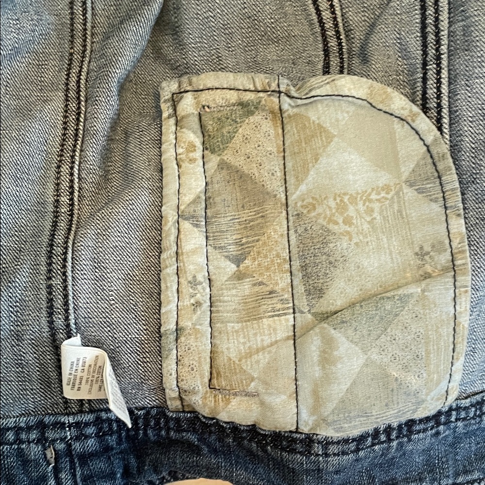 American Eagle Outfitters Blue Denim Vest - Picture 11 of 12
